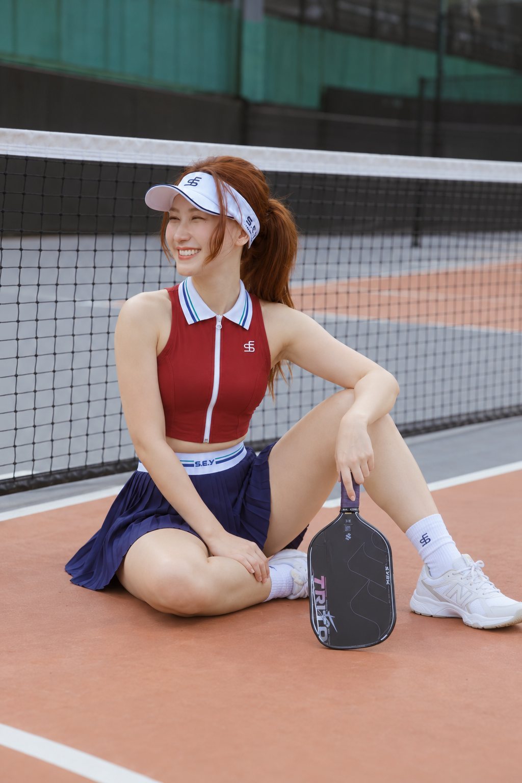 Aura Court capsule