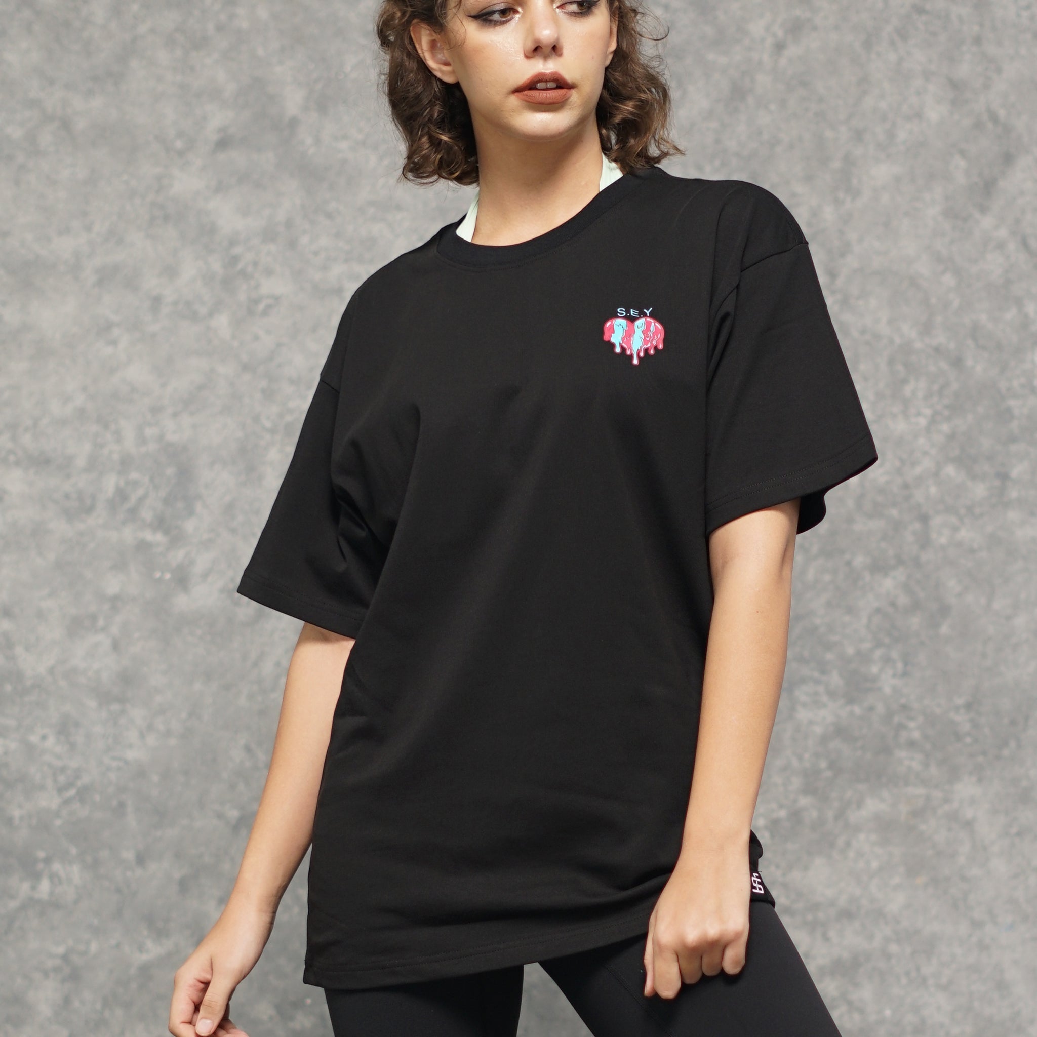 SeyActive SY Melted Heart Graphic Tee